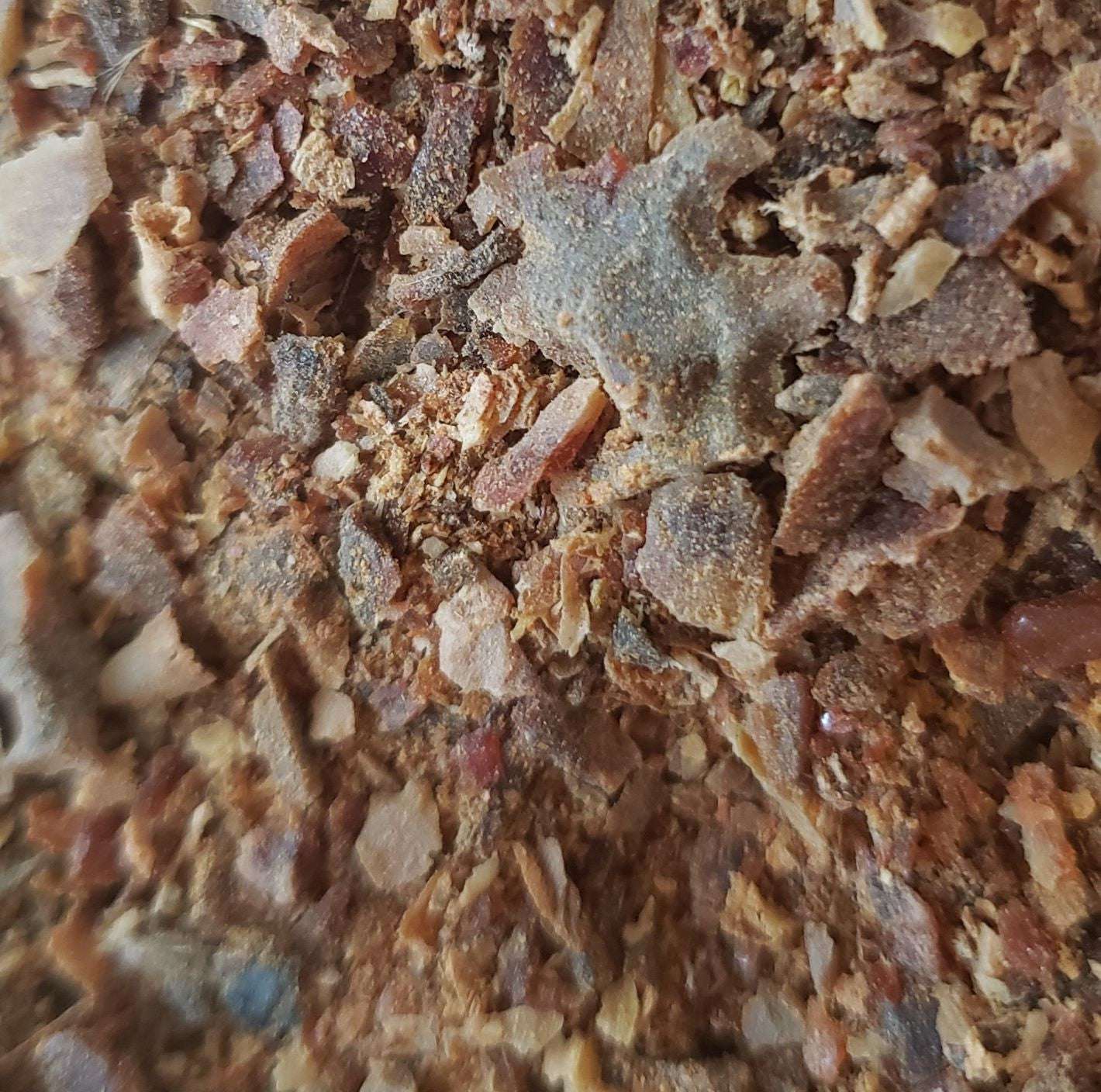 Raw Propolis